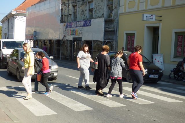 hodanje u petrinji
