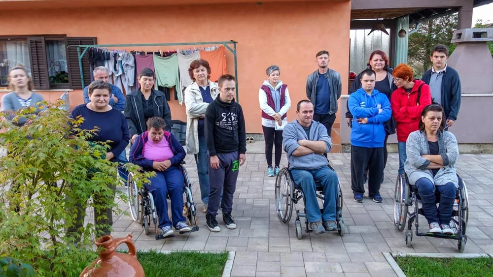 Polaznici lončarske obuke, prvo skupina