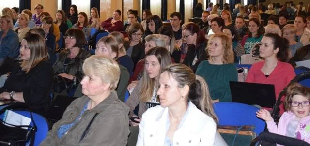 40422151 2119923561668853 403062348354420736 n