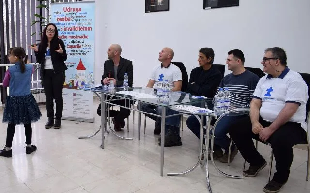 30724371 10211279662050385 884659363422142464 n