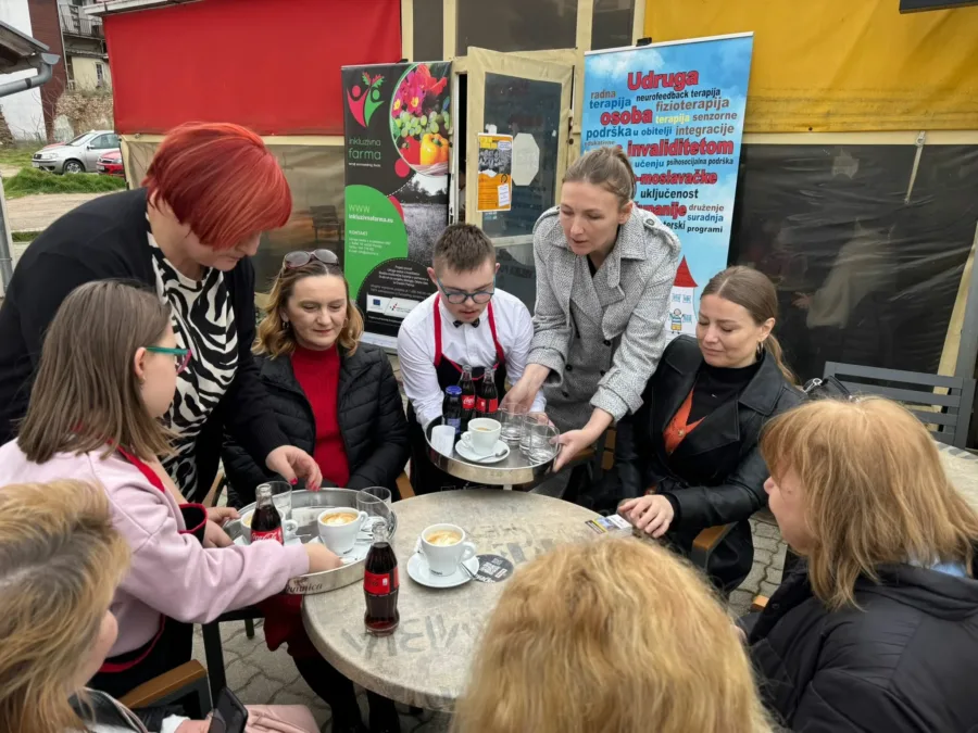 35119ecd a41f 4031 8025 a25c811013a8