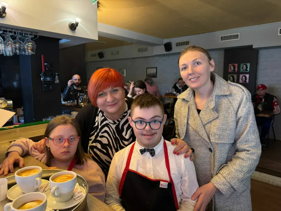 422a596f 78ac 4d6b 8552 c3c92cb61cdf