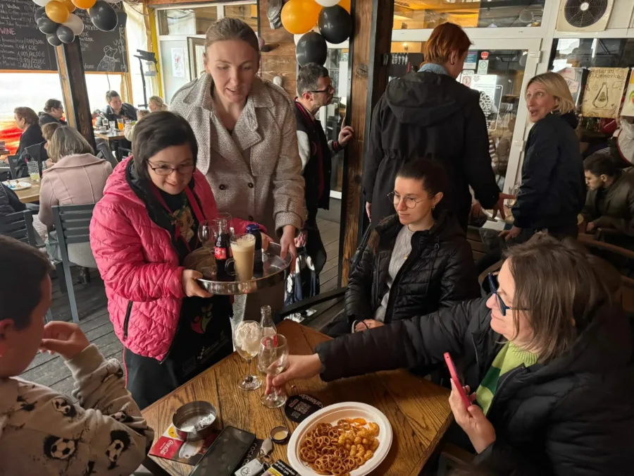 425cd83f 3bb1 4344 b029 3b3daec5f678