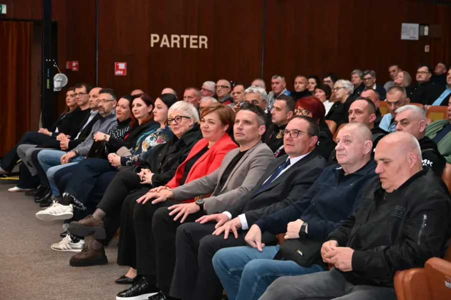 668743495 1404385111729179 8486869403637626252 n