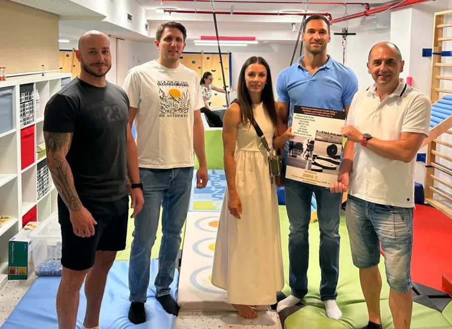 Triatlon klub i nikica naslovna
